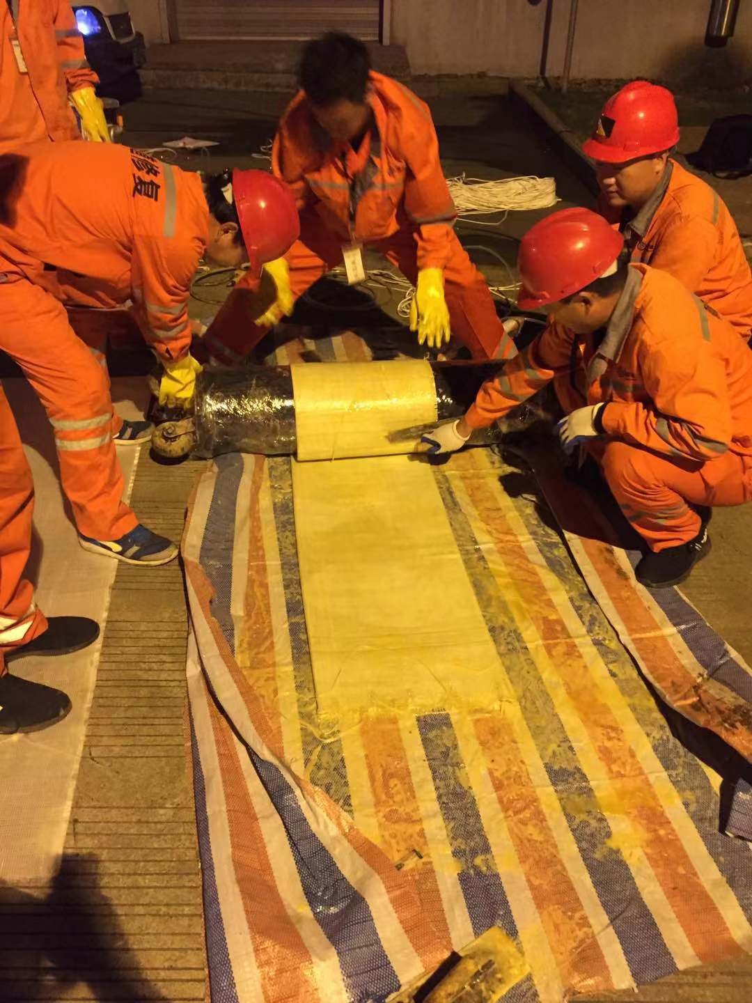 南和CIPP局部树脂固化法