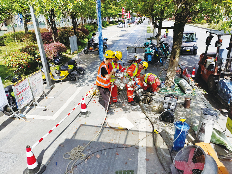  南和UV-CIPP紫外光固化修复